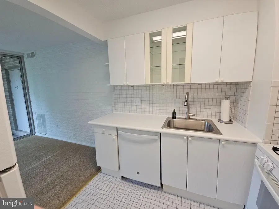 1828 Metzerott Rd #204, Hyattsville, MD 20783 - #3