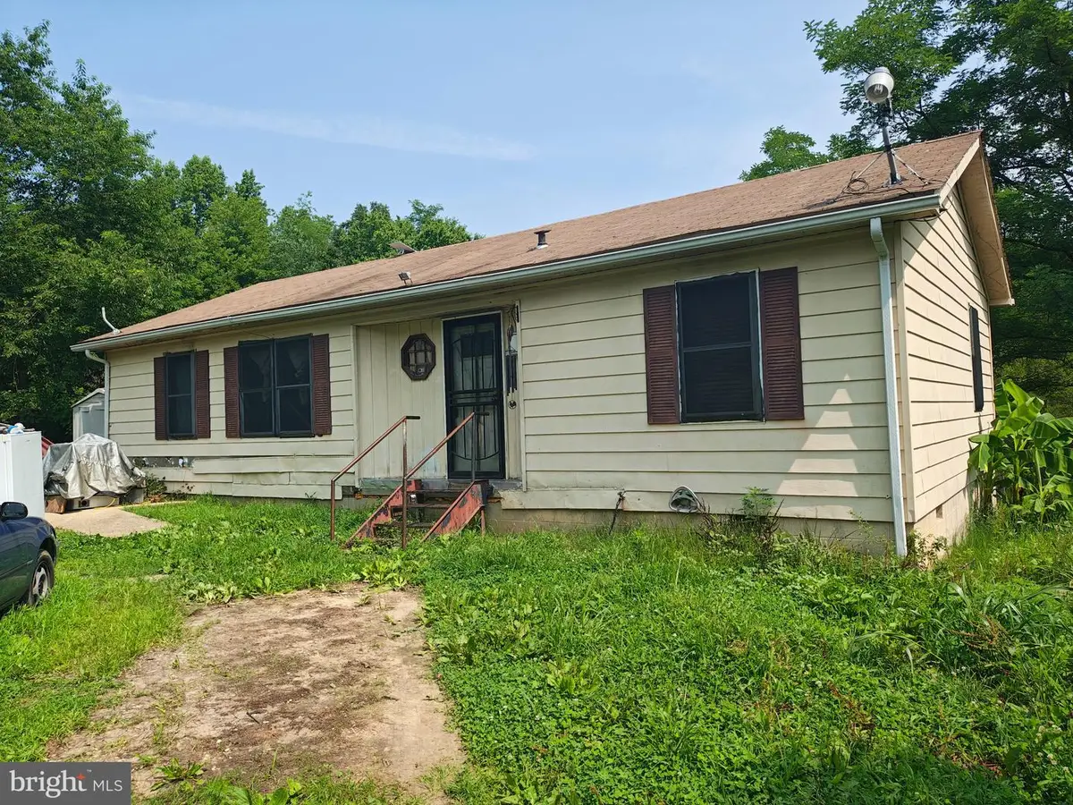 17737 Horsehead Rd, Brandywine, MD 20613 - #1