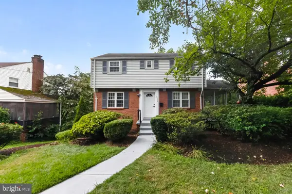 2416 Lake Ave, LANDOVER, MD 20785