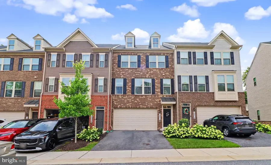 10010 Dorsey Ln, Lanham, MD 20706 - #2