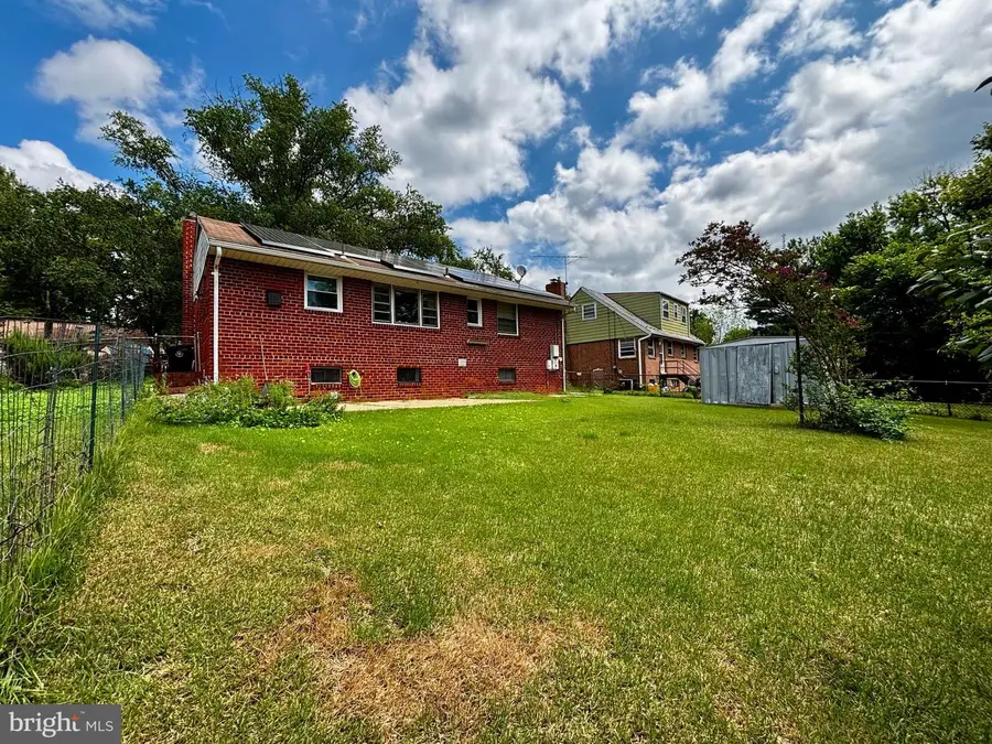 8407 Quintana St, Hyattsville, MD 20784 - #3