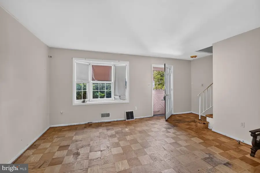3731 Swann Rd #8, Suitland, MD 20746 - #2