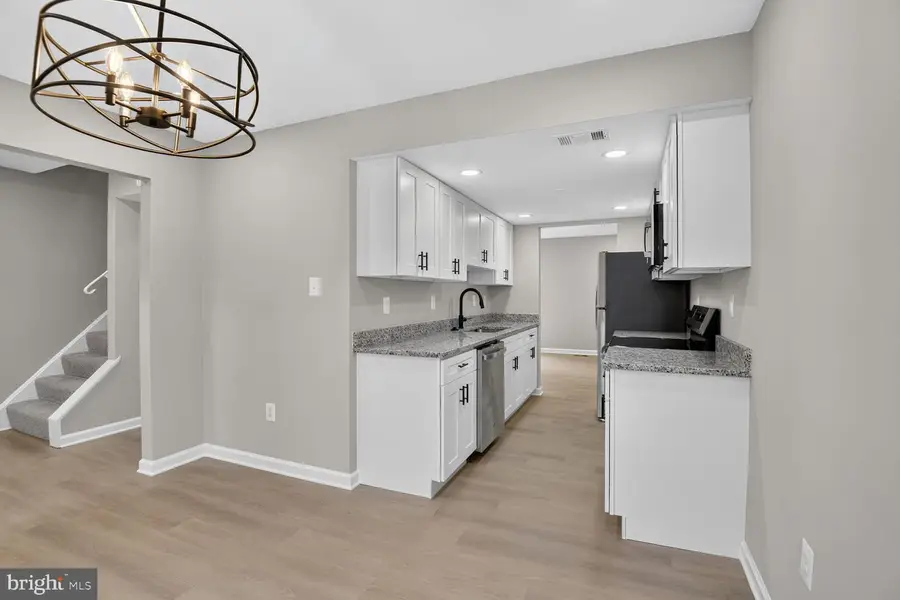 9015 Congress Pl, Landover, MD 20785 - #2