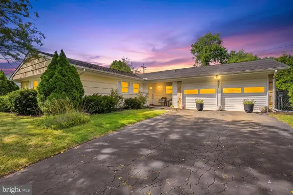 3120 Trinity Dr, BOWIE, MD 20715