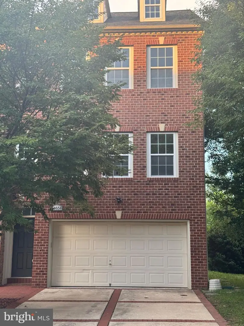 14658 Hawley Ln, Upper Marlboro, MD 20774 - #1