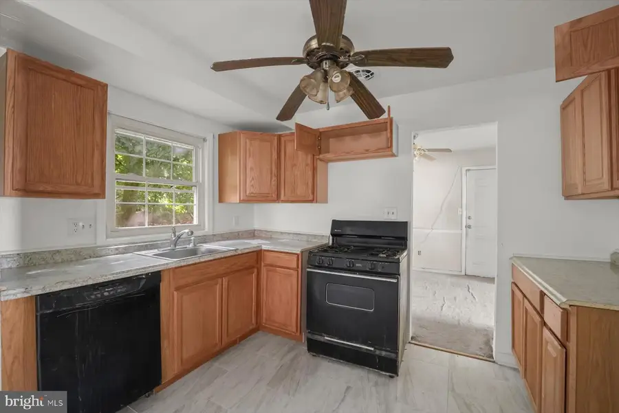 2804 Ivy Bridge Rd, Fort Washington, MD 20744 - #3