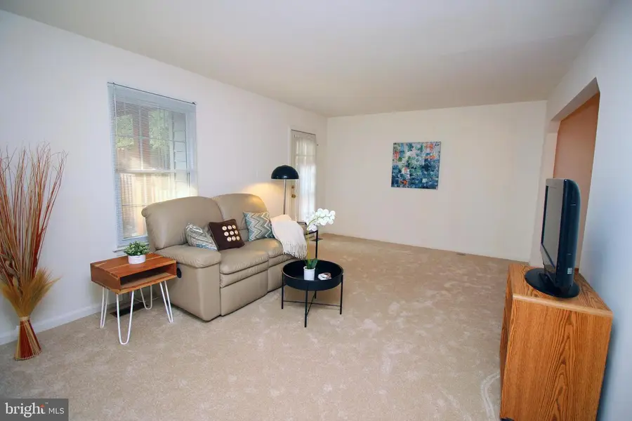 5932 Saint Moritz Dr, Temple Hills, MD 20748 - #2