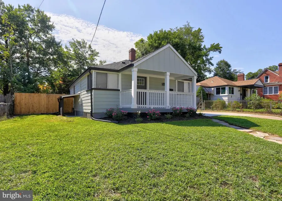 5007 54th Pl, Hyattsville, MD 20781 - #3