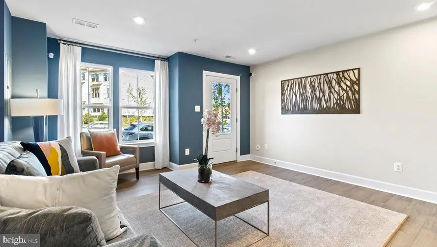 6005 Beake St, Hyattsville, MD 20782 - #3