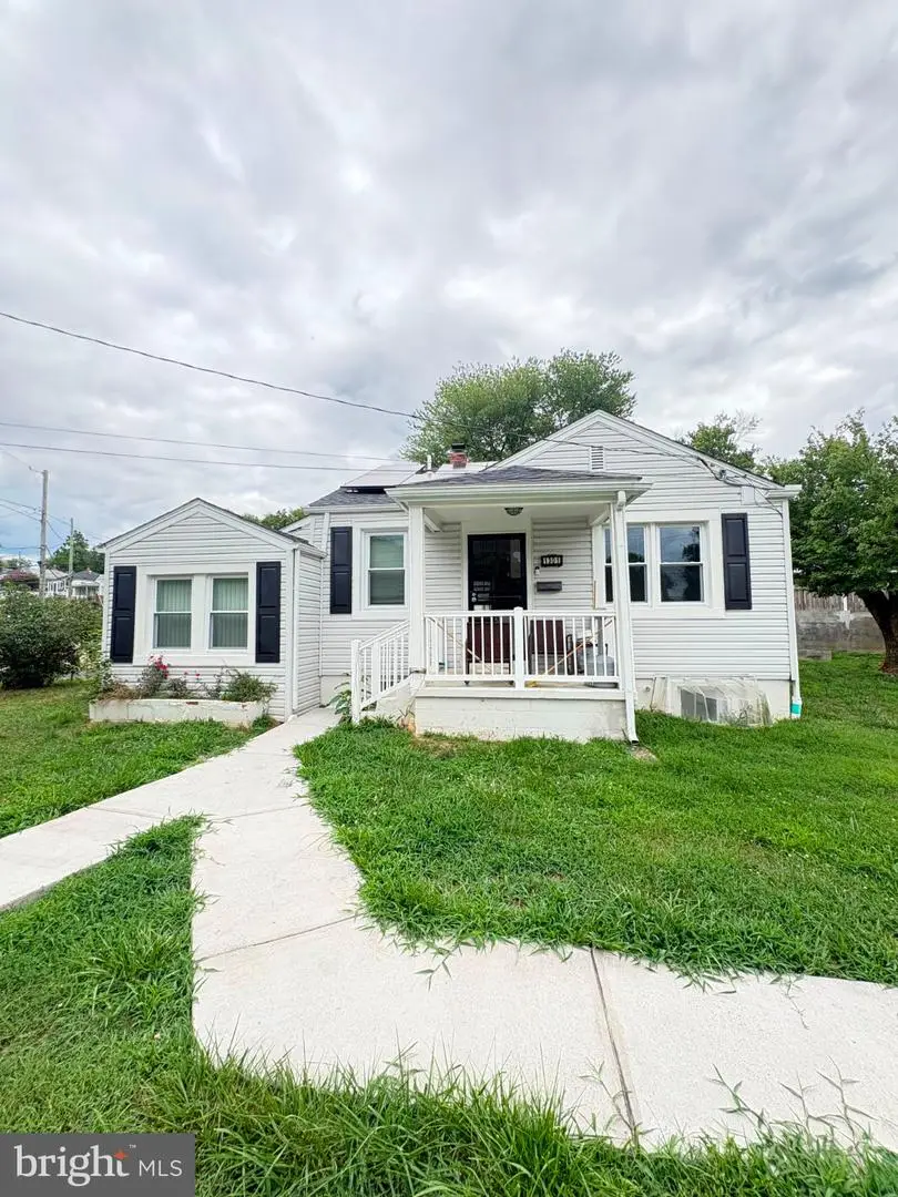 1301 Chapelwood Ln, Capitol Heights, MD 20743 - #1