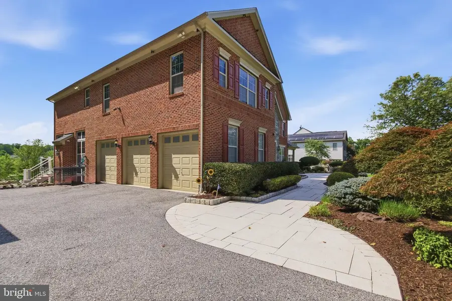 2405 Turngate Ct, Upper Marlboro, MD 20774 - #3