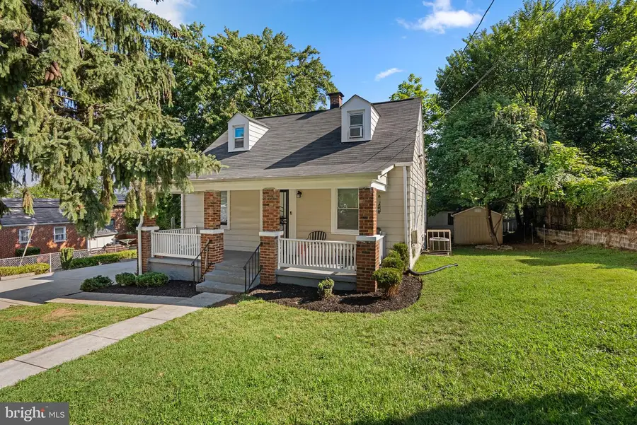 4510 Heath St, Capitol Heights, MD 20743 - #2