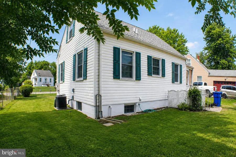4502 Maple Rd, Suitland, MD 20746 - #2