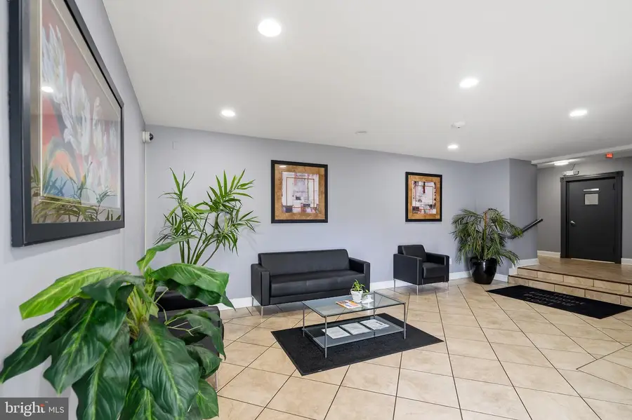 1001 Chillum Rd #306, Hyattsville, MD 20782 - #3