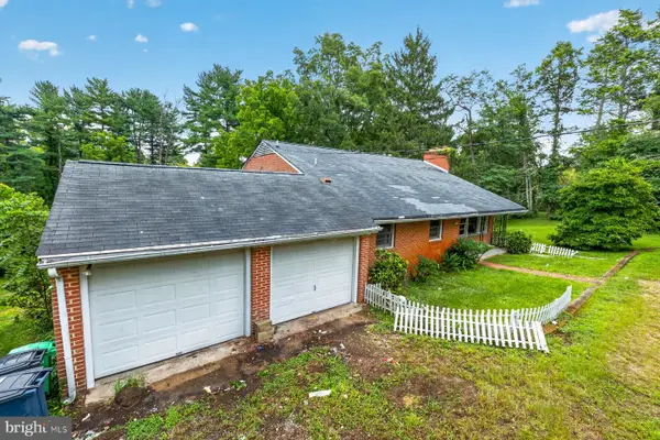 3300 Old Largo Rd, UPPER MARLBORO, MD 20772
