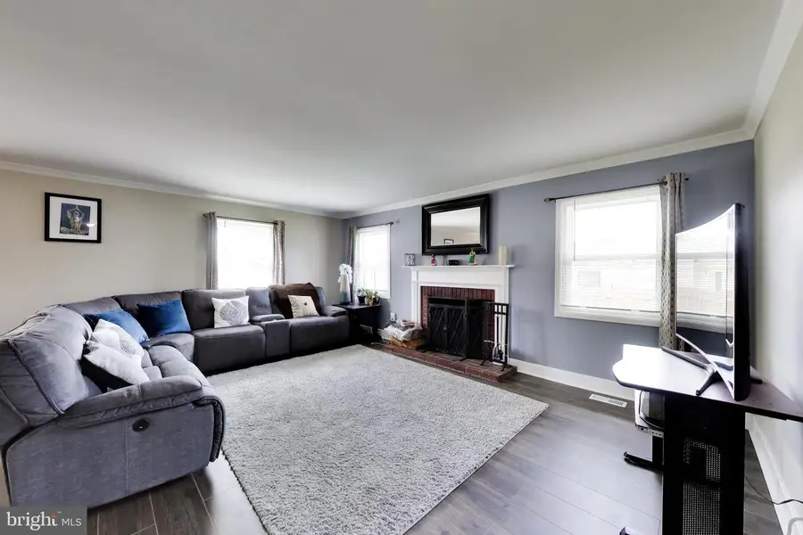 15711 Paramont Ln, Bowie, MD 20716 - #2