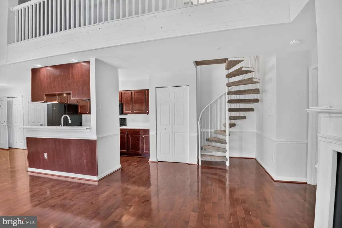 9816 Lake Pointe Ct #302, Upper Marlboro, MD 20774 - #1
