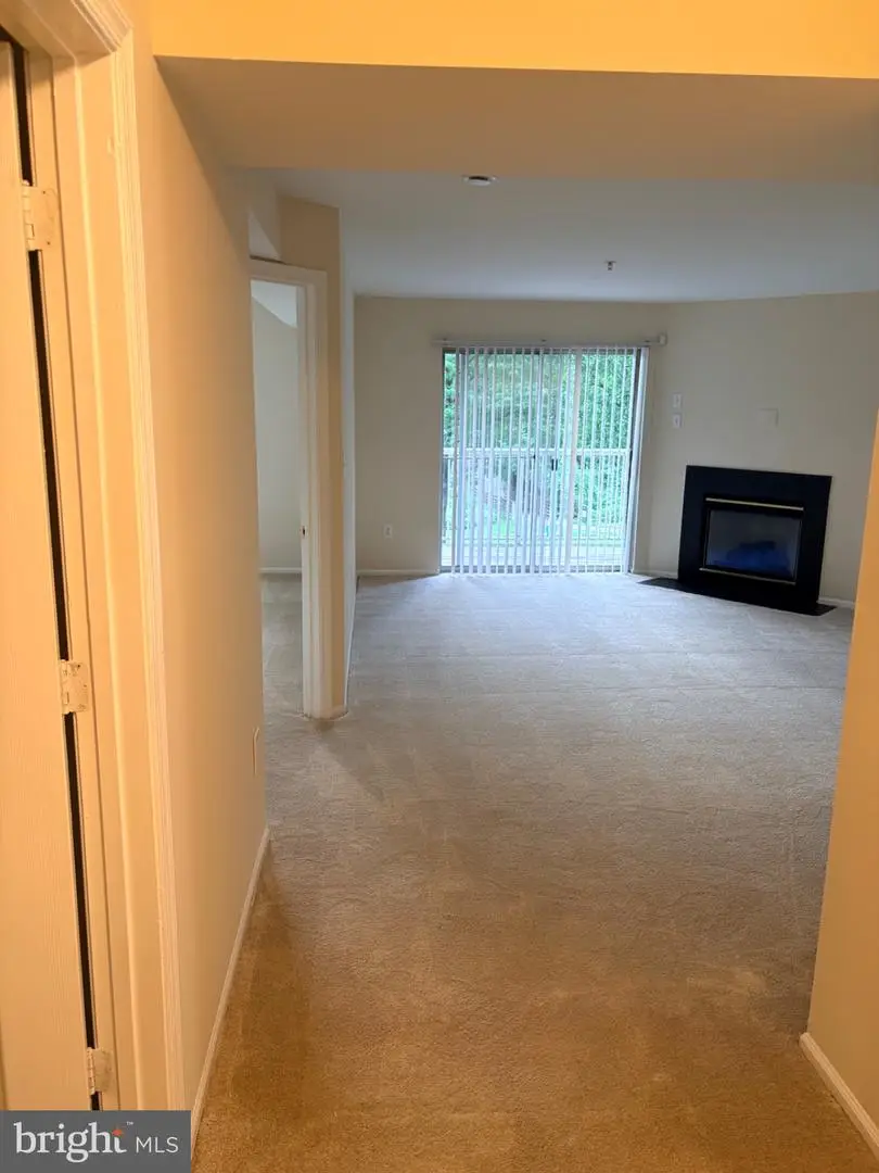 14100 Farnsworth Ln #2104, Upper Marlboro, MD 20772 - #3
