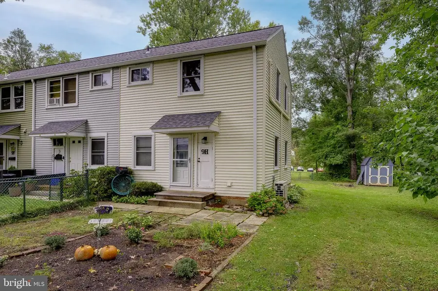 9-h Southway, Greenbelt, MD 20770 - #2