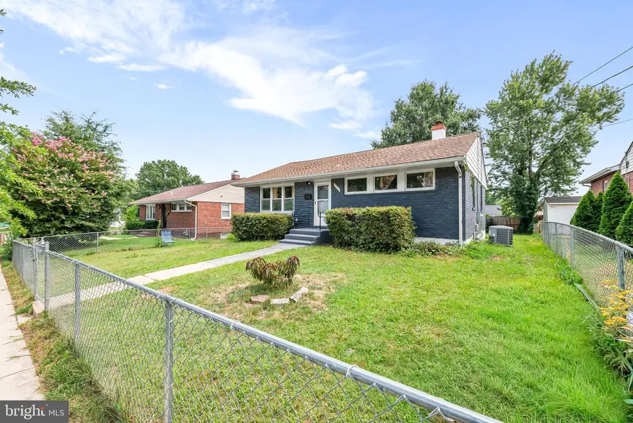2213 Hannon St, Hyattsville, MD 20783 - #3