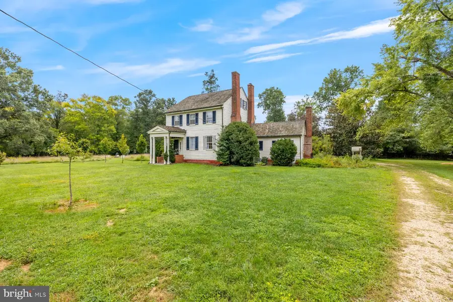 315 Farmhouse Rd, Accokeek, MD 20607 - #2