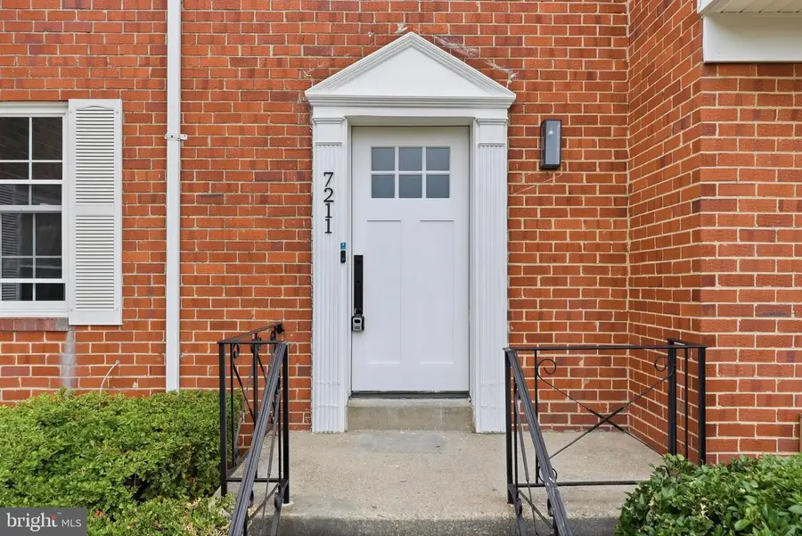 7211 Cross St, District Heights, MD 20747 - #2
