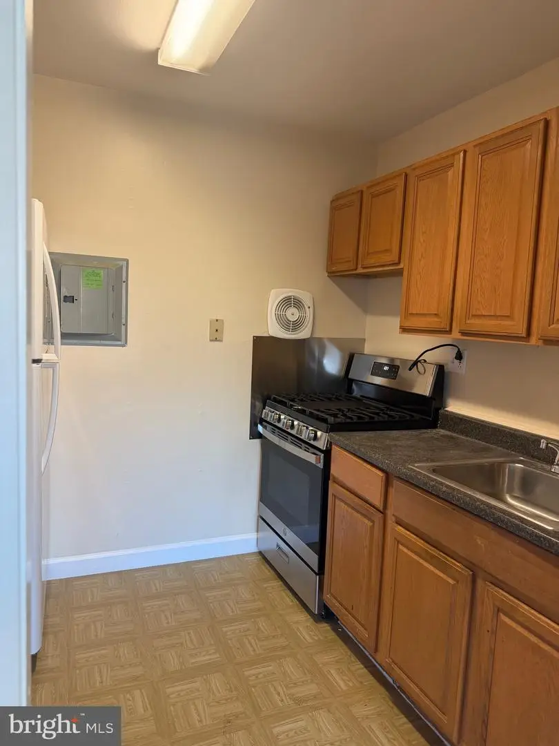 3803 Saint Barnabas Rd #t103, Suitland, MD 20746 - #3