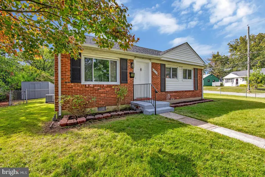 6929 Halleck St, District Heights, MD 20747 - #3