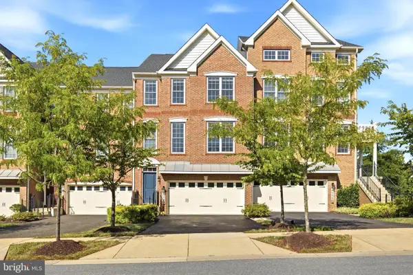 4322 Thoroughbred Dr, UPPER MARLBORO, MD 20772