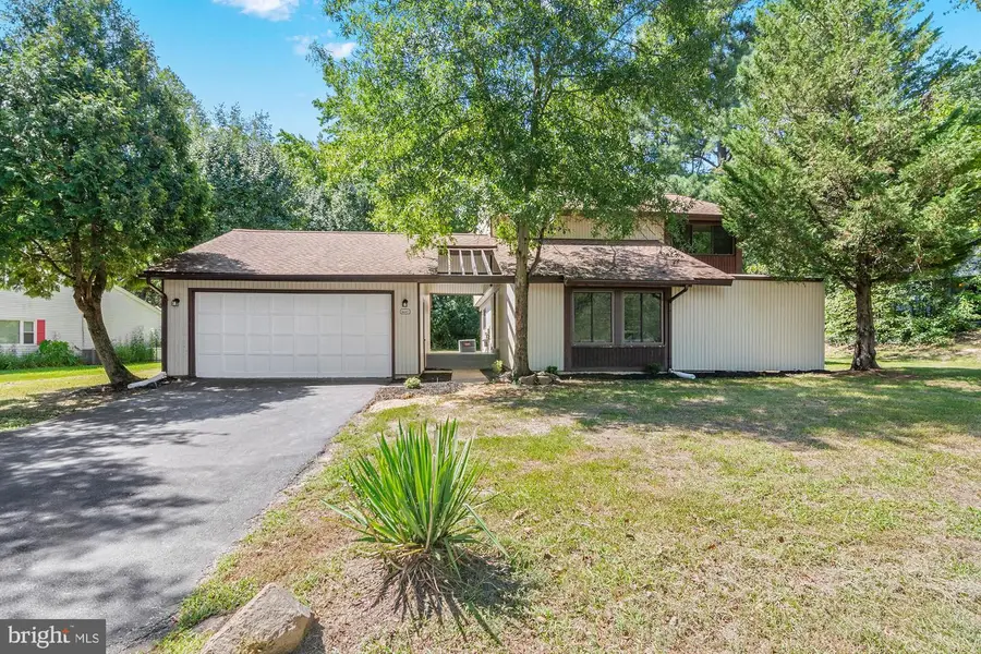 8605 Monmouth Dr, Upper Marlboro, MD 20772 - #3