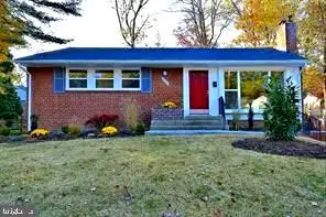 6202 86th Ave, NEW CARROLLTON, MD 20784