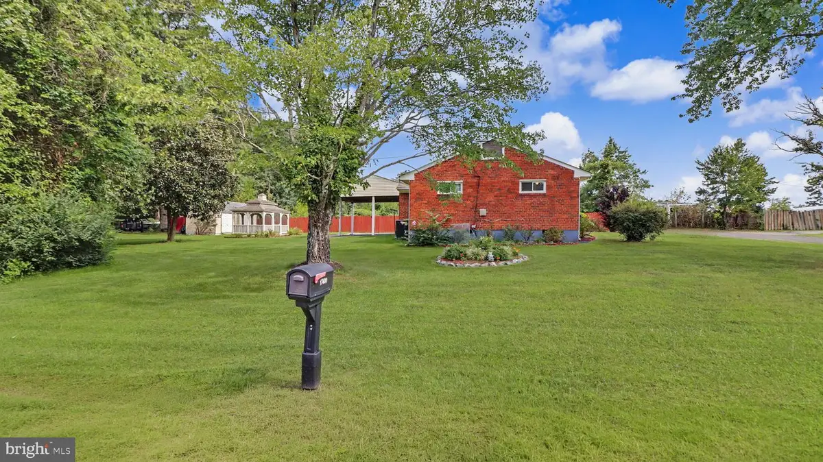 17400 Livingston Rd, Accokeek, MD 20607 - #1