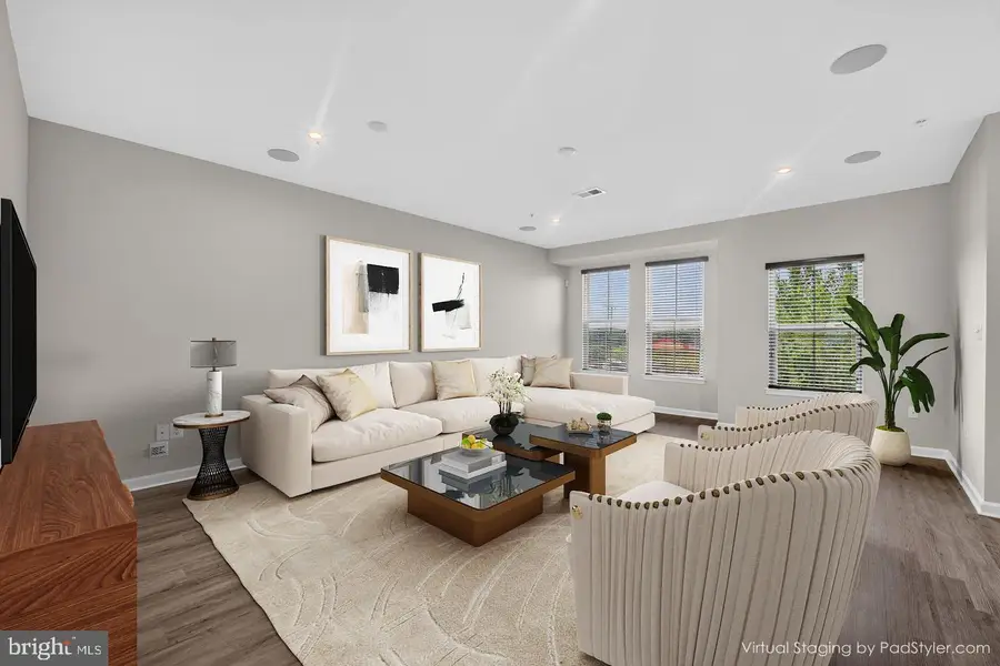 3210 Tribune Ct, Hyattsville, MD 20782 - #2