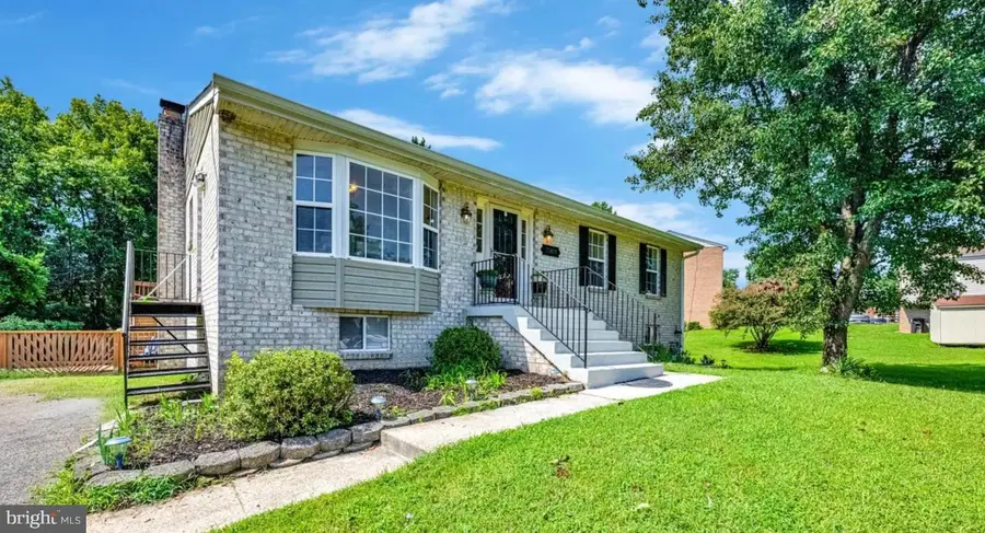 11819 Sylvia Dr, Clinton, MD 20735 - #3
