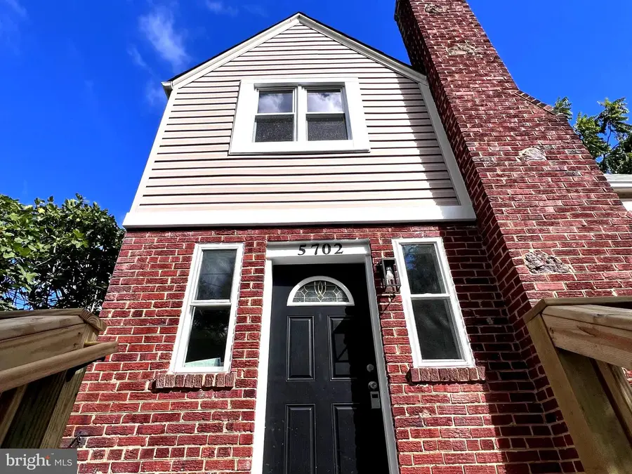 5702 Newton St, Hyattsville, MD 20784 - #3