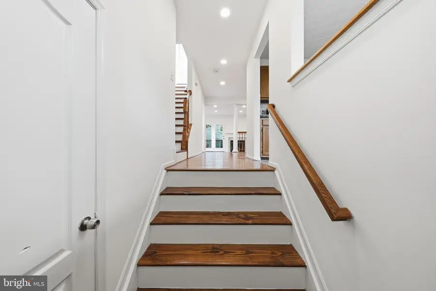 8111 Picard Ln, Upper Marlboro, MD 20774 - #3
