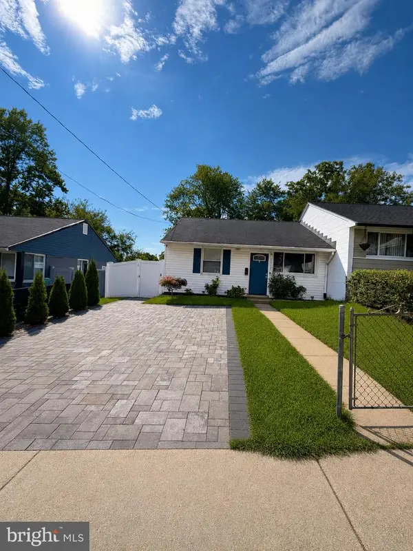 2312 Matthew Henson Ave, HYATTSVILLE, MD 20785
