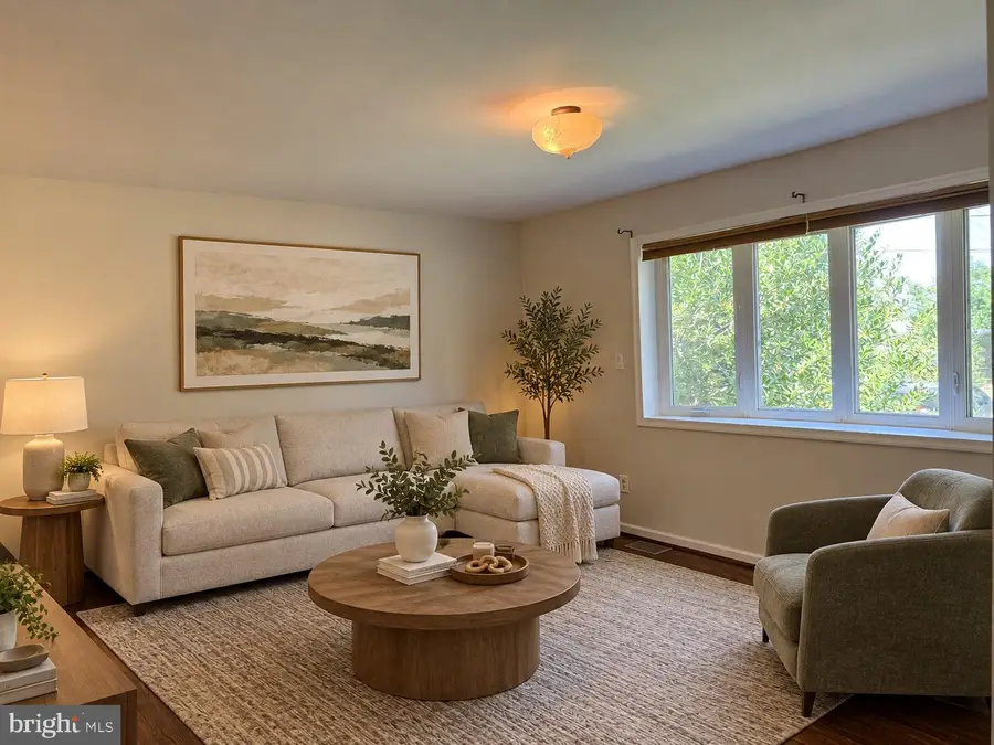 6601 Evanston St, District Heights, MD 20747 - #3