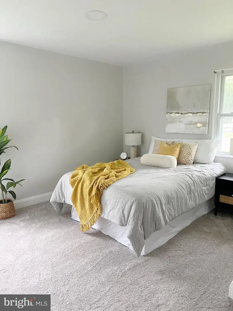 601 Carson Ave, Oxon Hill, MD 20745 - #2