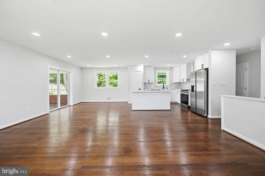 5030 Leland Dr, Oxon Hill, MD 20745 - #3