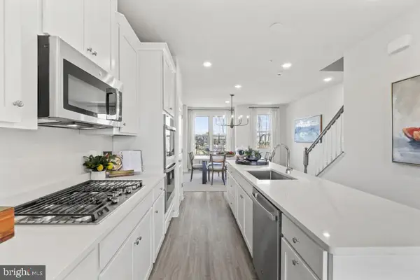 10961 Wheat Berry Dr, UPPER MARLBORO, MD 20774