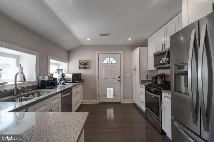 205 10th St, Laurel, MD 20707 - #2