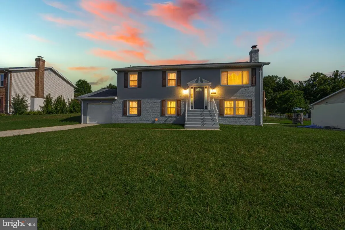 8916 Trubador Dr, Clinton, MD 20735 - #1