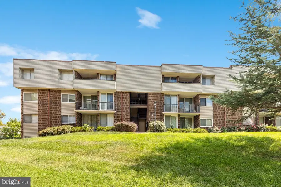10222 Prince Pl #11-202, Upper Marlboro, MD 20774 - #2