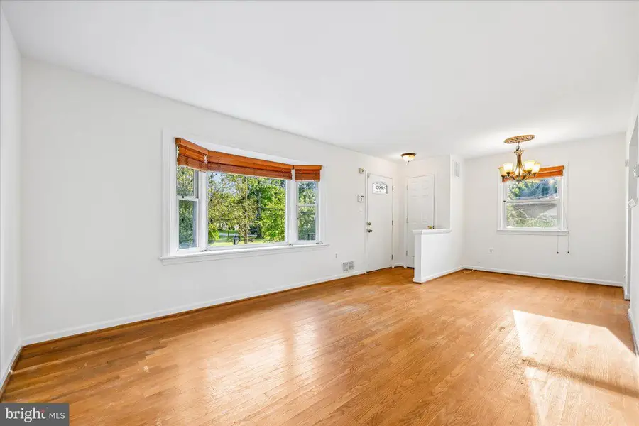 5710 Quebec St, College Park, MD 20740 - #3