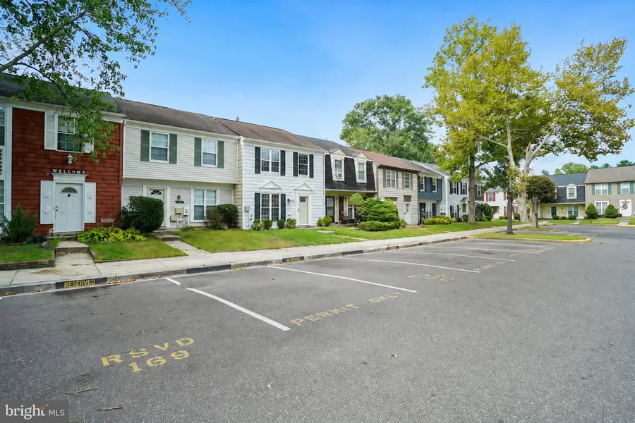 2279 Prince Of Wales Ct, Bowie, MD 20716 - #2