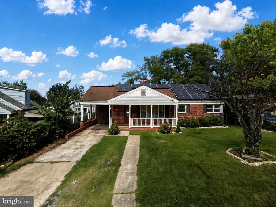 5602 Emerson St, Hyattsville, MD 20781 - #3