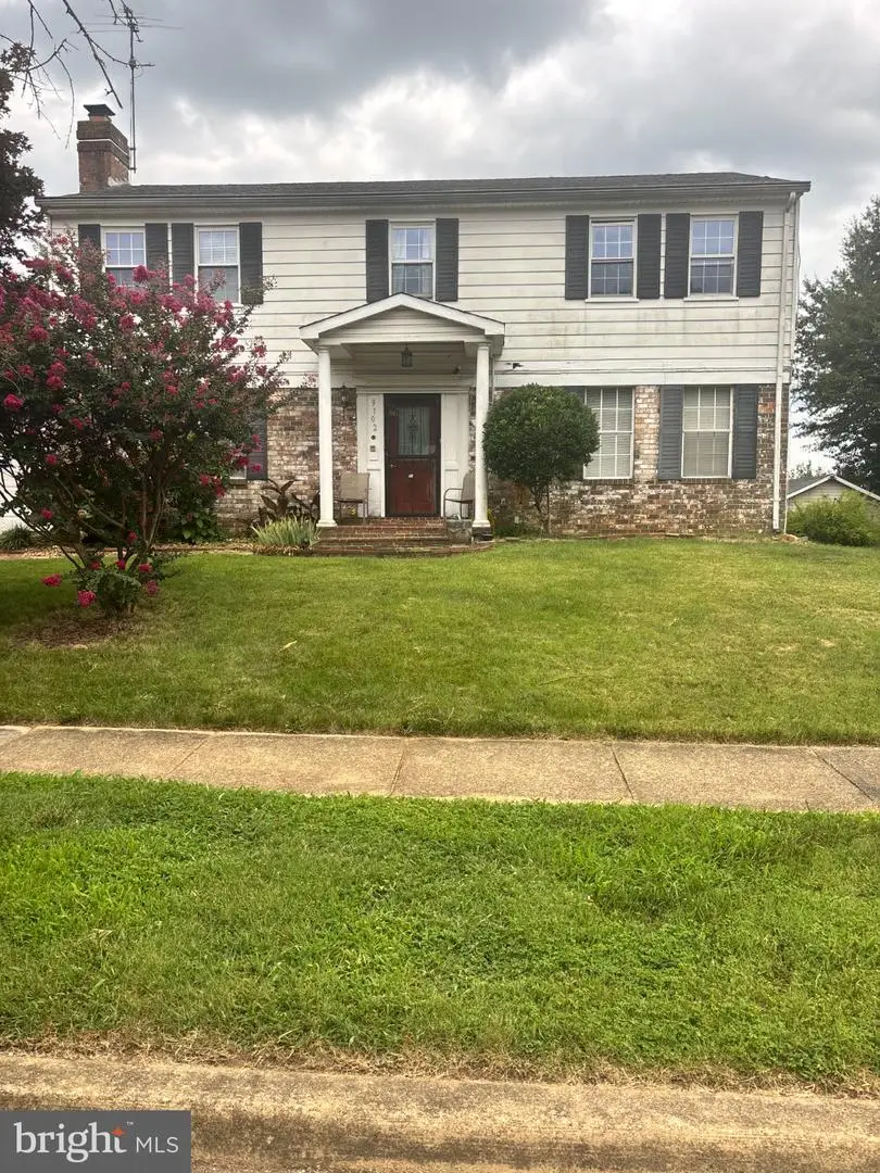 9102 Loughran Rd, Fort Washington, MD 20744 - #3