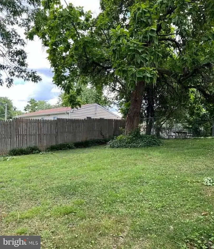 425-. Clovis Ave, Capitol Heights, MD 20743 - #2