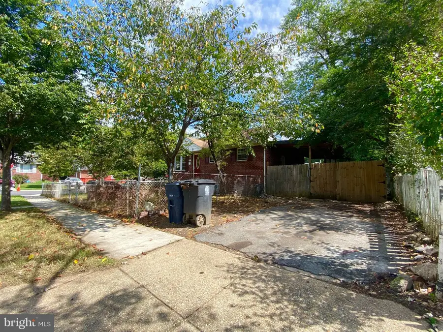 8611 22nd Ave, Hyattsville, MD 20783 - #2